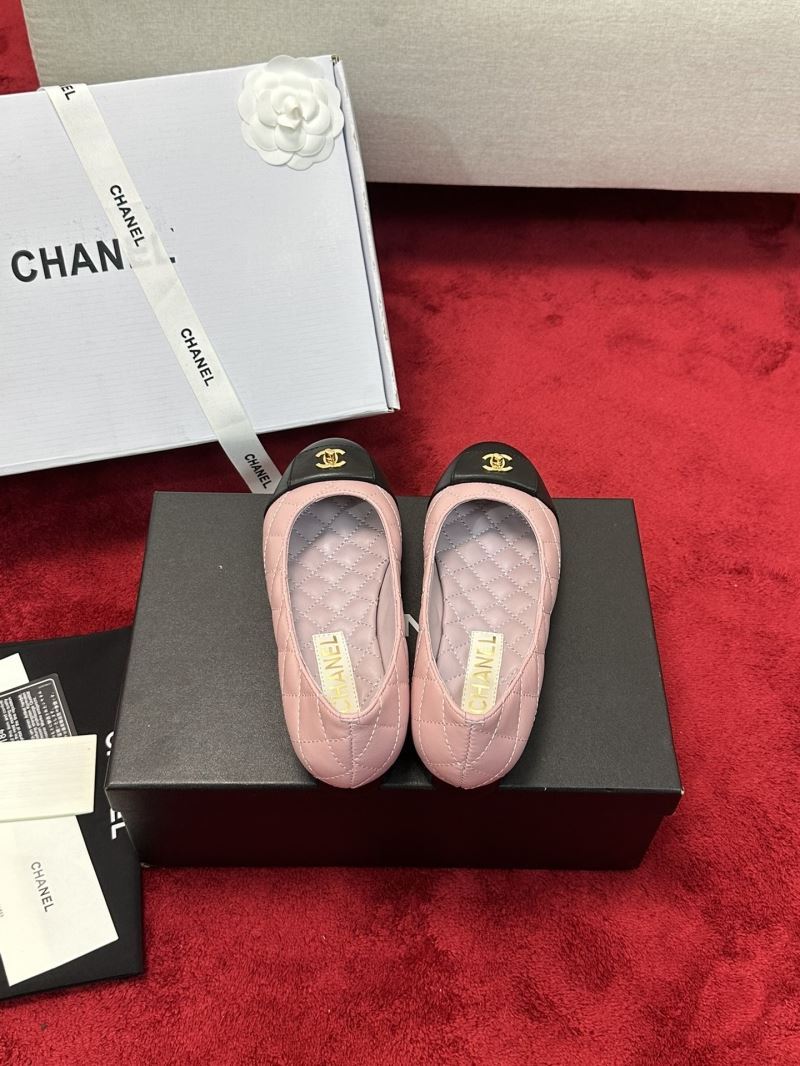 Chanel Low Shoes